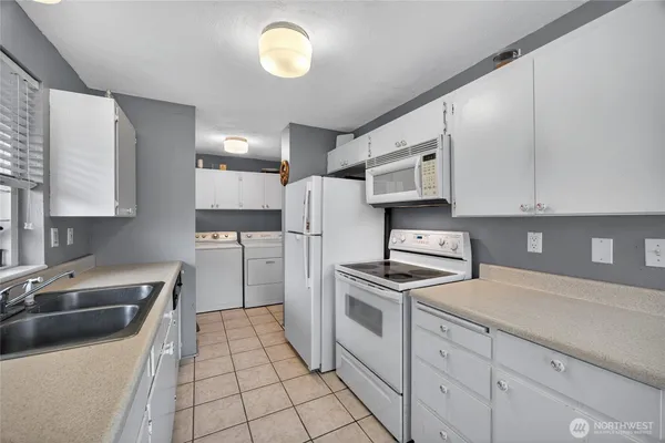 $400,000 | 361 Salal Way, Sequim, WA 98382