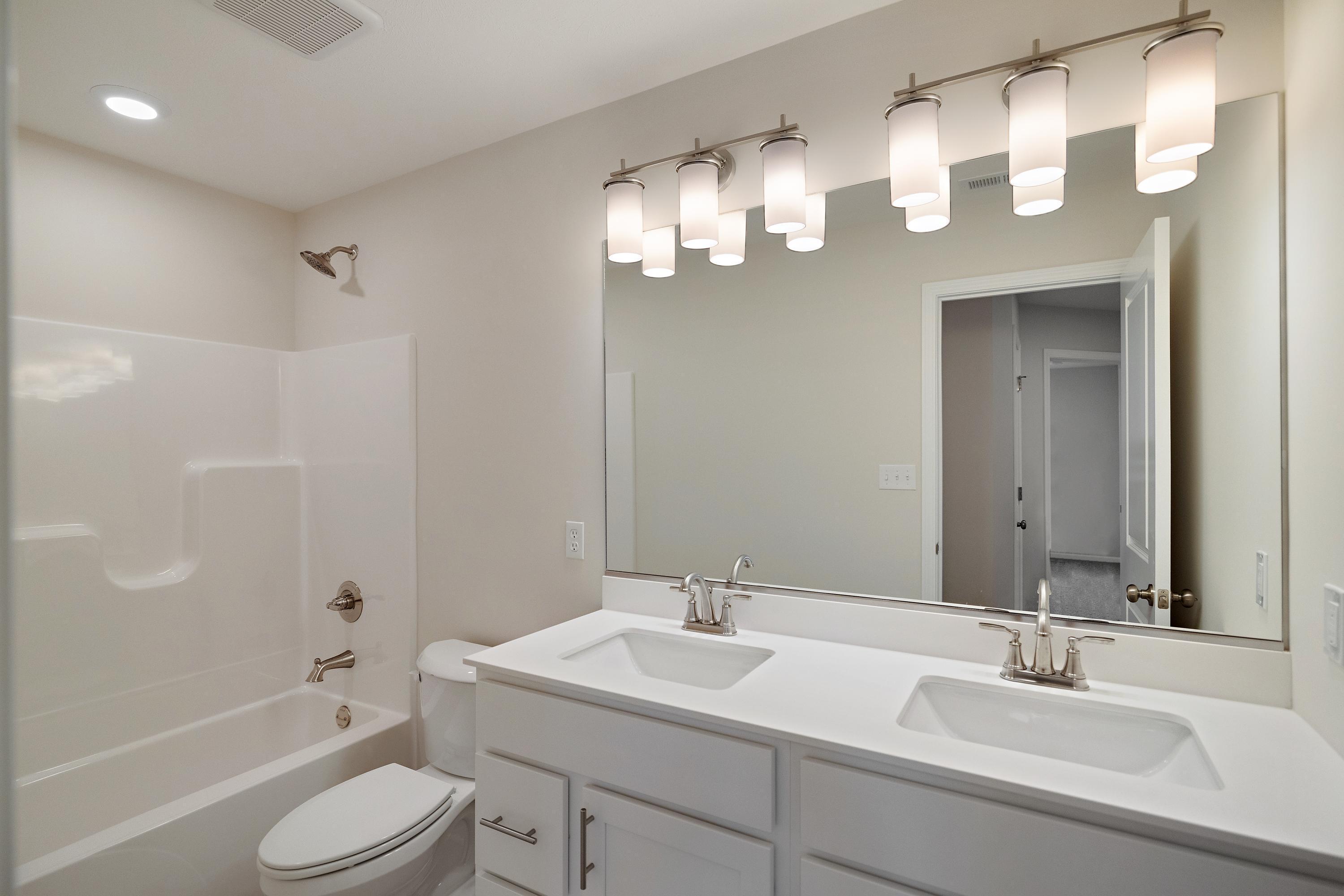 3853 Lookout Road Valparaiso, IN 46385 - Photo 23 of 27 3000x2000