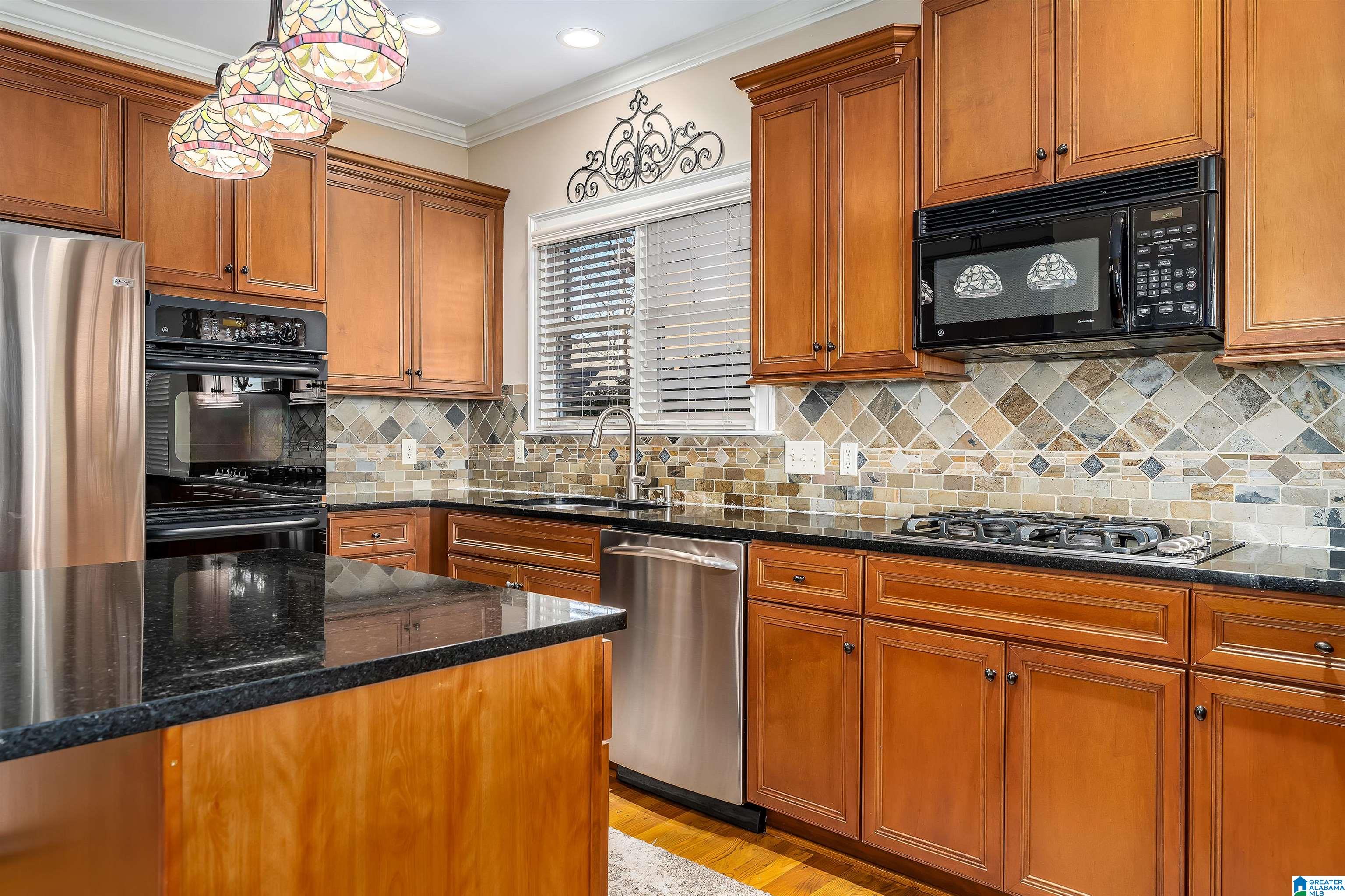 5832 Chestnut Trace Birmingham, AL 35244 - Photo 8 of 29