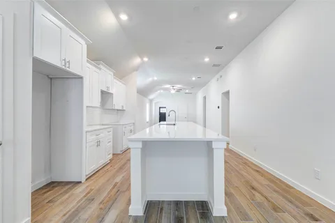 $309,000 | 6475 Escondido Drive, Rosharon, TX 77583