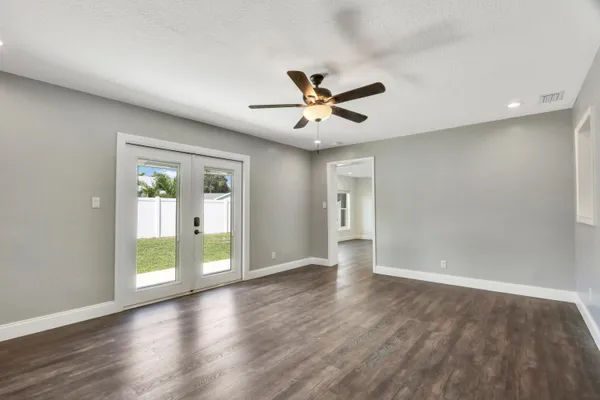 $3,500 | 105 Wingate Drive, Jupiter, FL 33458
