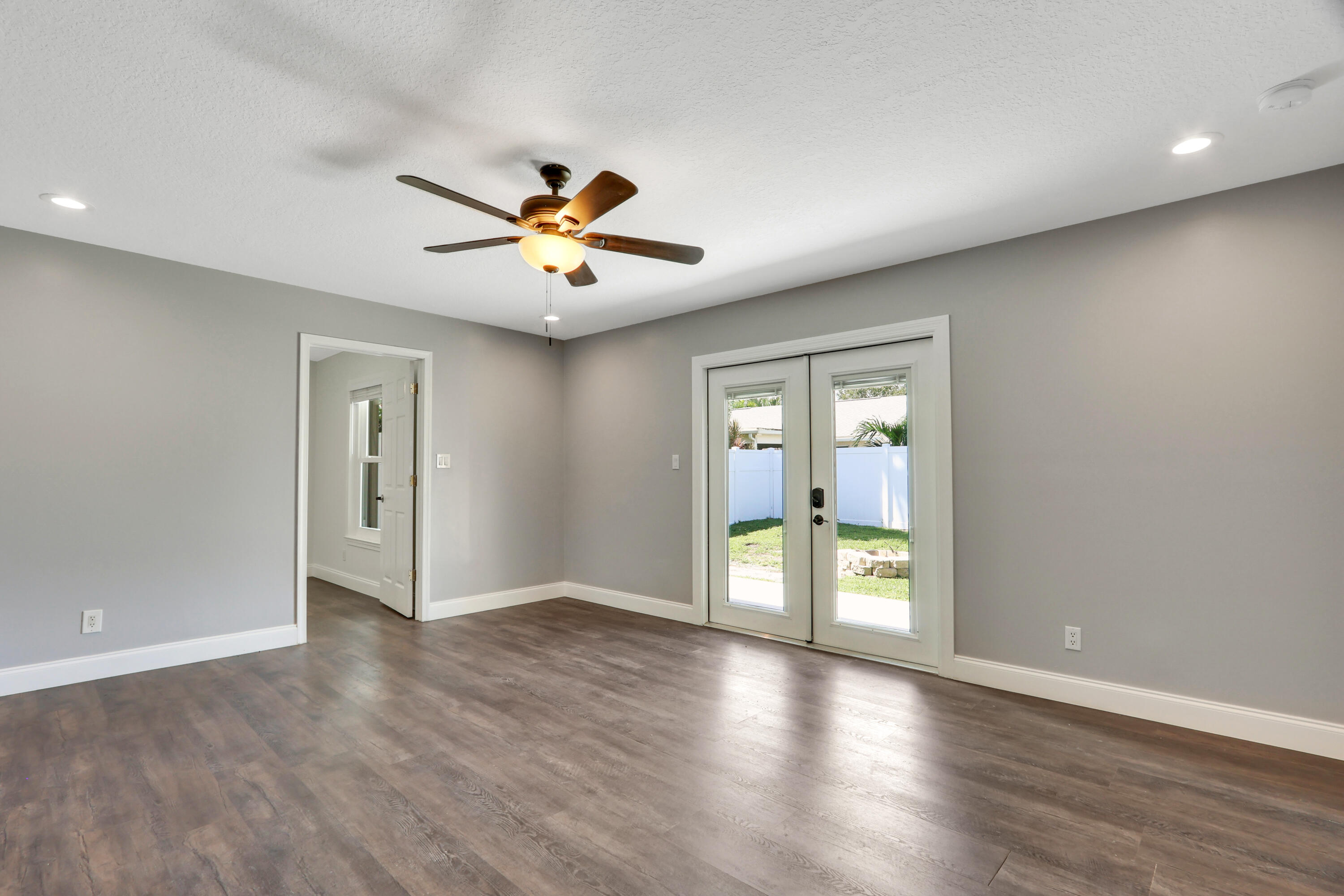 105 Wingate Drive Jupiter, FL 33458 - Photo 33 of 43 27_Image_15