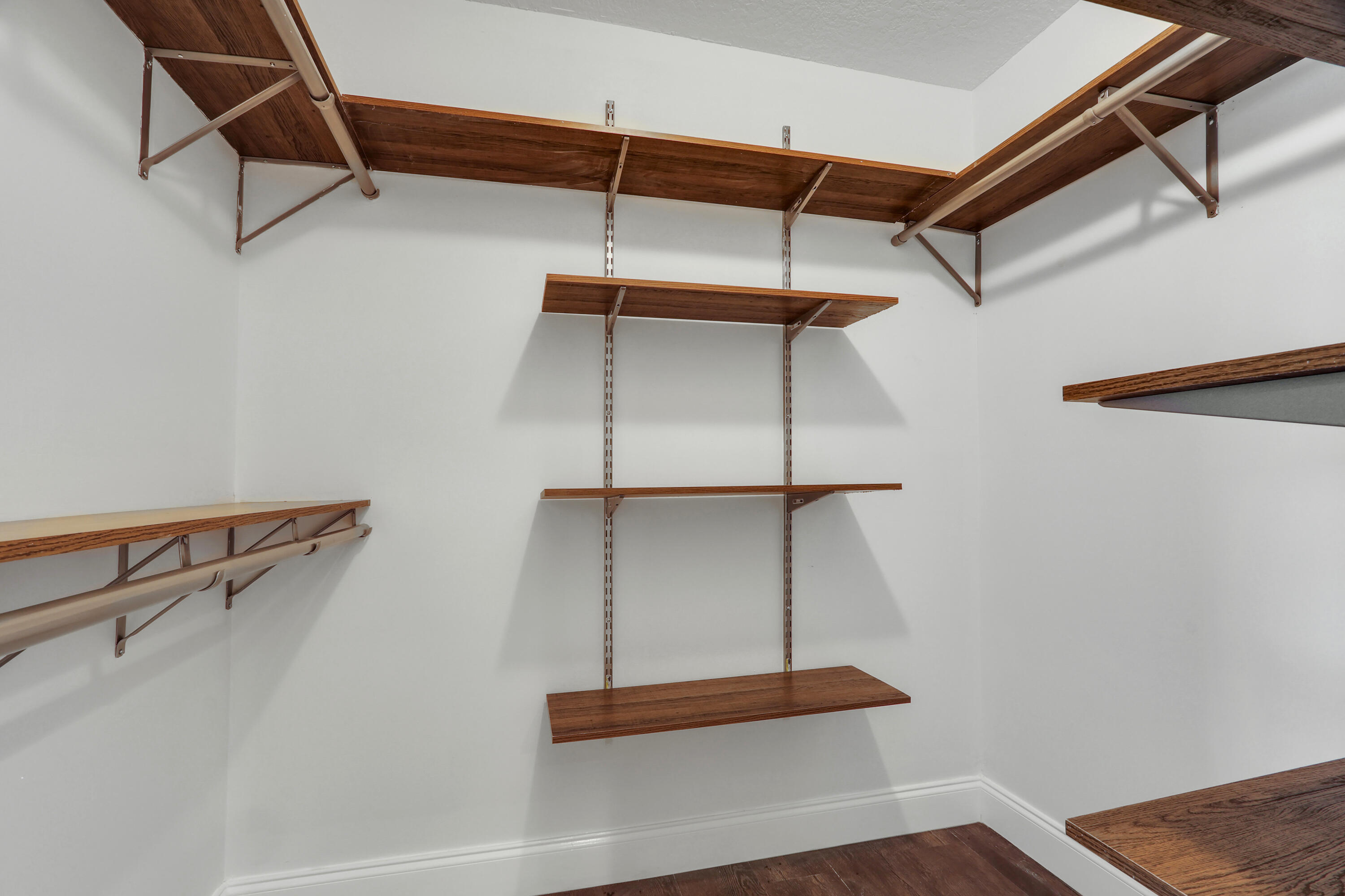 105 Wingate Drive Jupiter, FL 33458 - Photo 35 of 43 37_Image_25