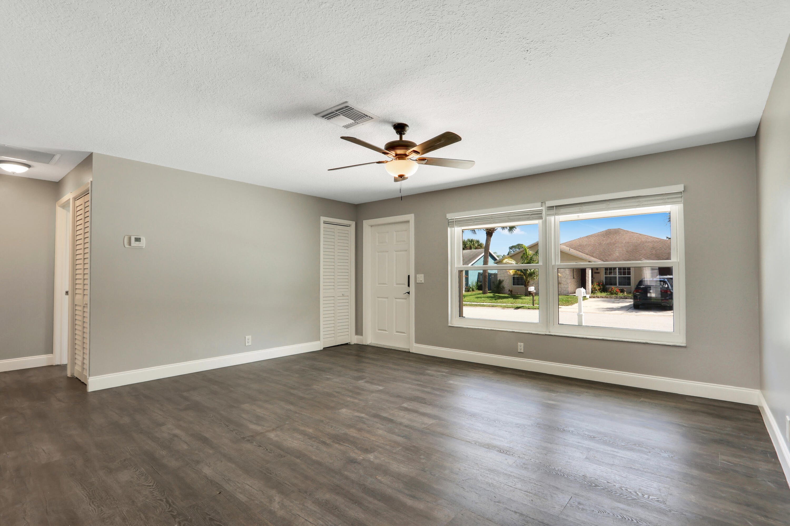 105 Wingate Drive Jupiter, FL 33458 - Photo 7 of 43 18_Image_6