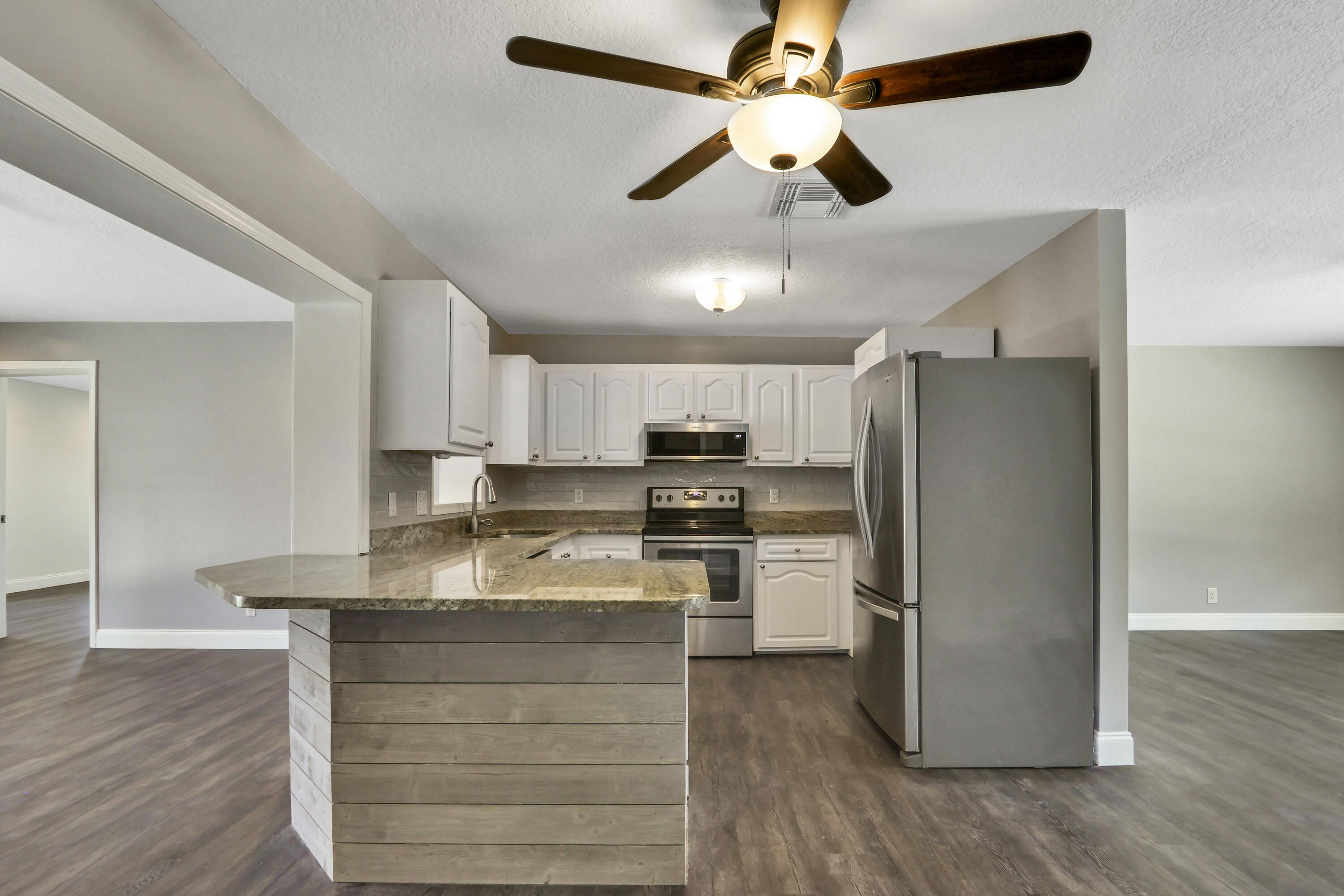 105 Wingate Drive Jupiter, FL 33458 - Photo 10 of 43 20_Image_8