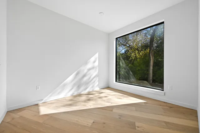 $829,000 | 2209 South 1st Street, Unit 114, Austin, TX 78704