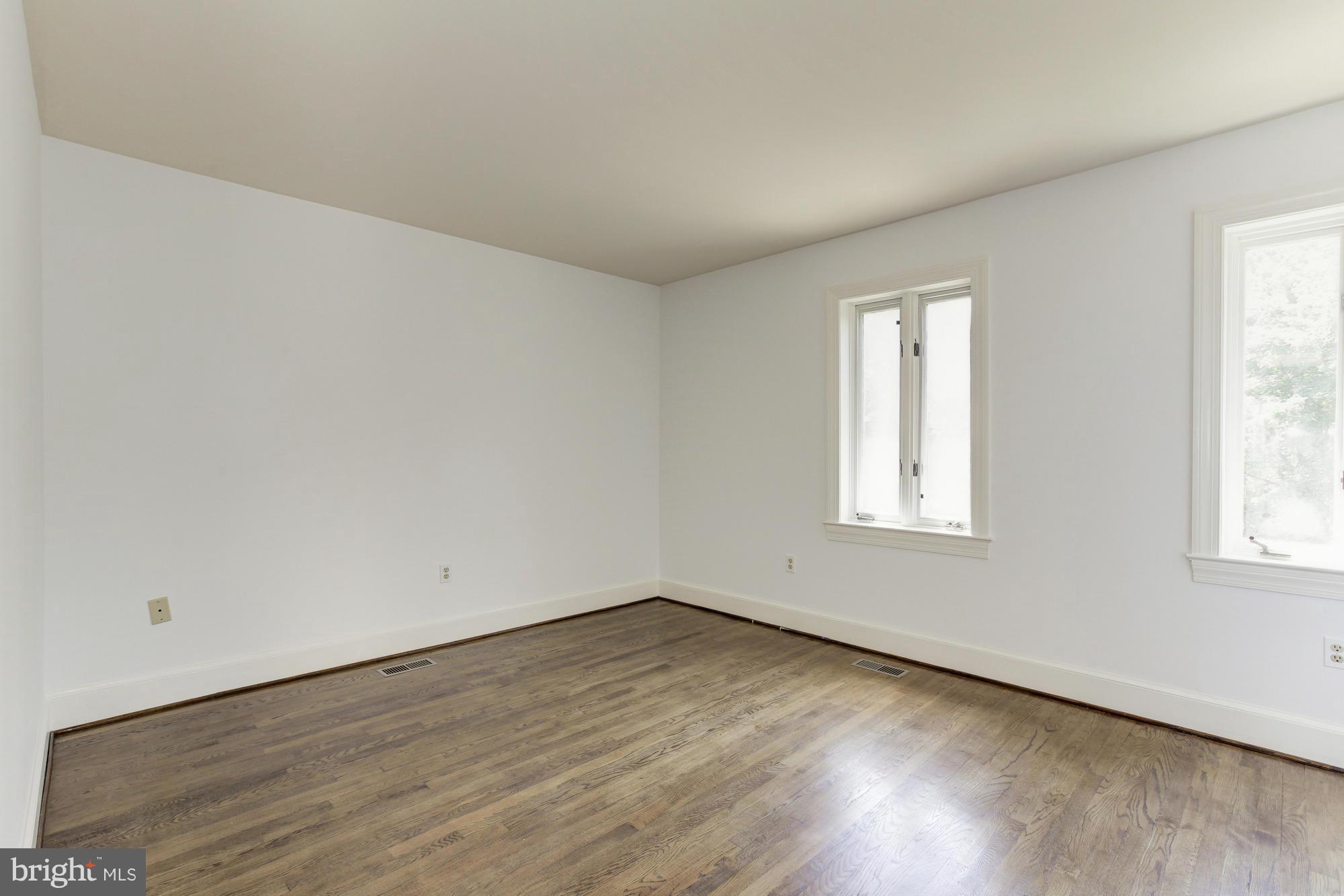 3986 Georgetown Court Northwest Washington, DC 20007 - Photo 19 of 26 Bedroom