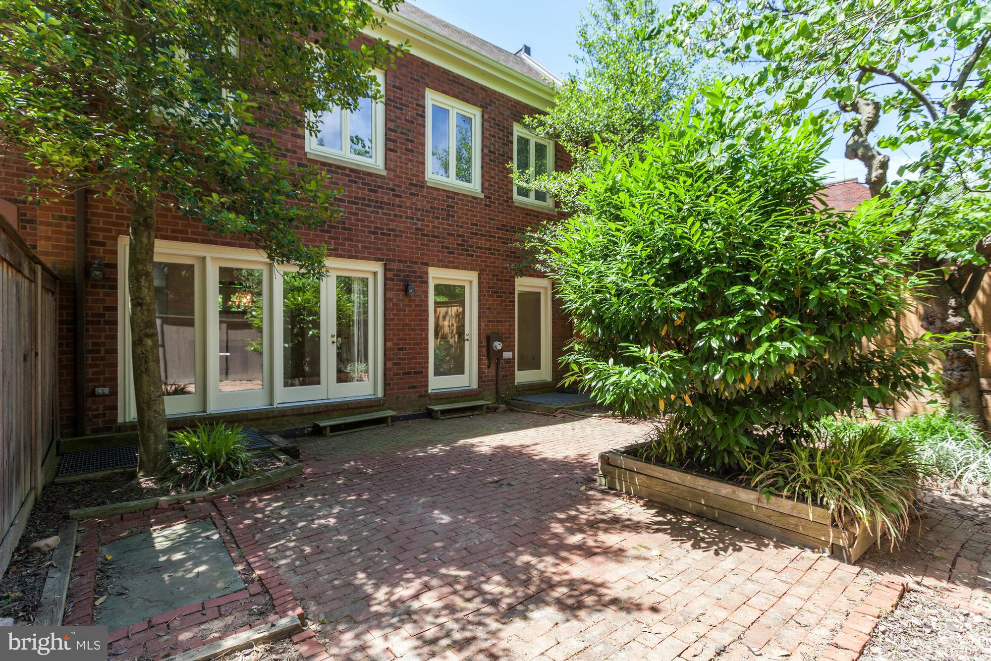 3986 Georgetown Court Northwest Washington, DC 20007 - Photo 26 of 26 Exterior (Rear)