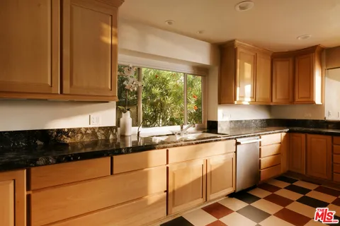 $2,149,000 | 2090 East Lake Shore Drive, Agoura Hills, CA 91301