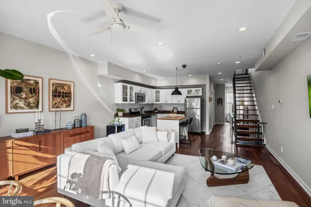 $529,900 | 1627 Fairmount Avenue, Unit B, Philadelphia, PA 19130