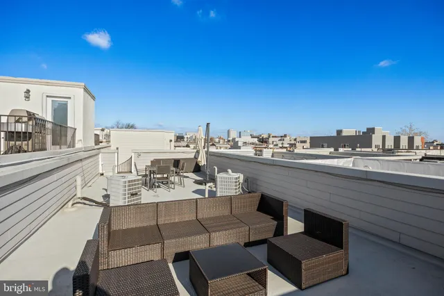 $529,900 | 1627 Fairmount Avenue, Unit B, Philadelphia, PA 19130