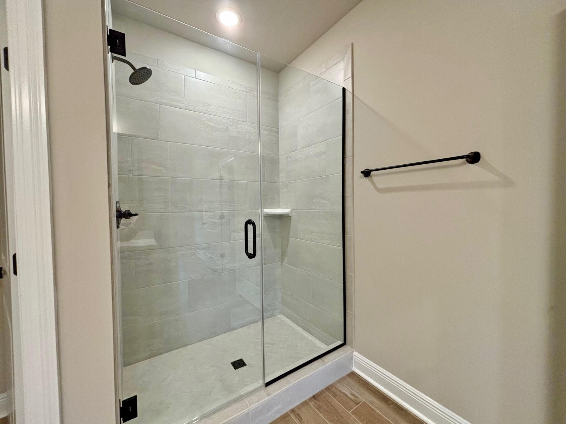 75 Natureview Way Ponce de Leon, FL 32455 - Photo 12 of 23 a bathroom with a glass shower door