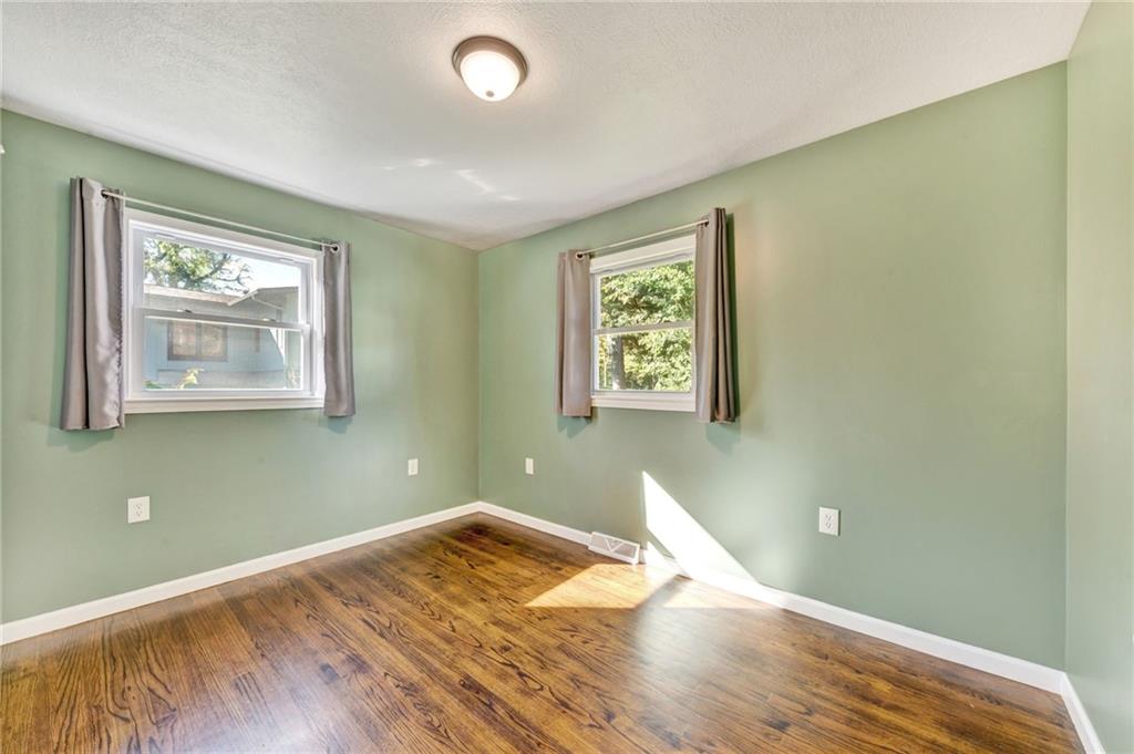 1934 Sohn Road Aliquippa, PA 15001 - Photo 14 of 22 Gallery Image 14