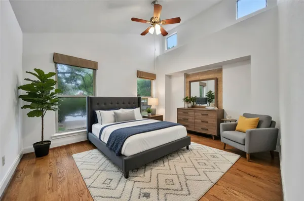 $495,000 | 1362 Bullock Lane, Houston, TX 77055