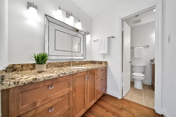 $495,000 | 1362 Bullock Lane, Houston, TX 77055