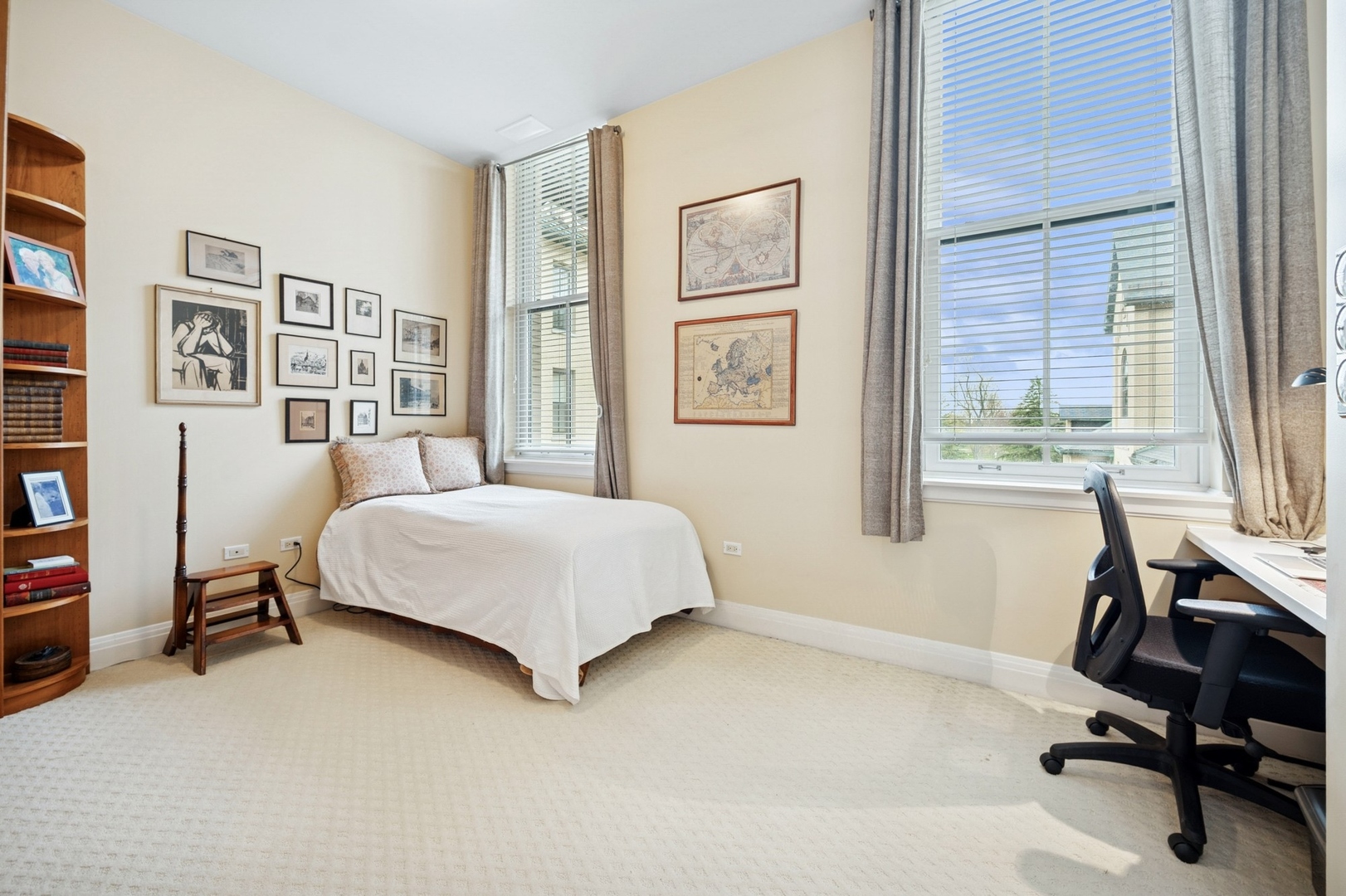 1041 Ridge Road, Unit 315 Wilmette, IL 60091 - Photo 14 of 20 Gallery Image 14