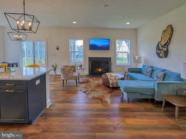 $425,000 | 14431 Breakwater Reach, Ellendale, DE 19941