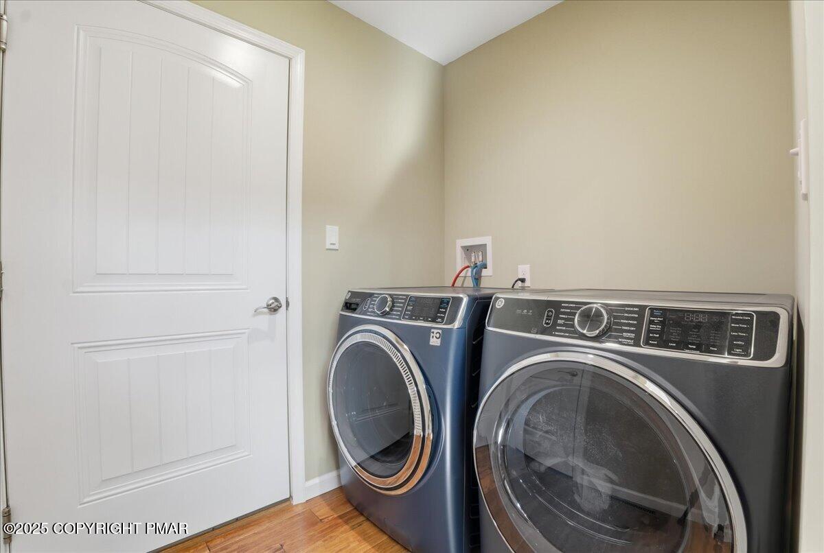 154 Sterner Run Road Kunkletown, PA 18058 - Photo 35 of 104 a utility room with dryer and washer