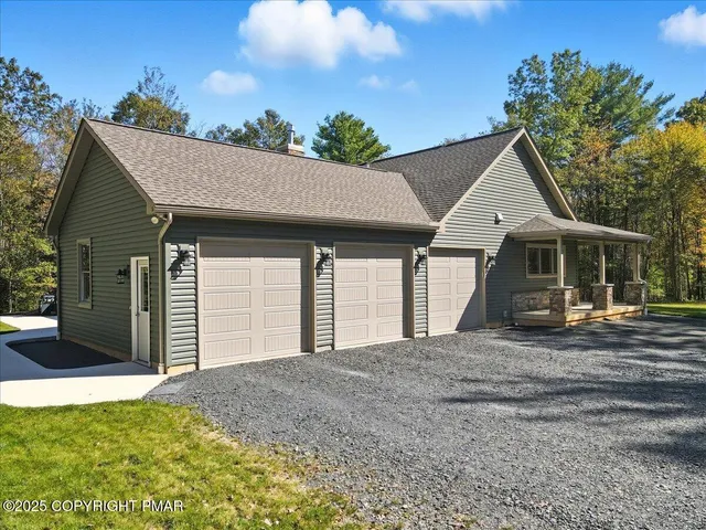 $786,431 | 154 Sterner Run Road, Kunkletown, PA 18058