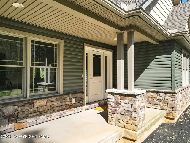 $786,431 | 154 Sterner Run Road, Kunkletown, PA 18058