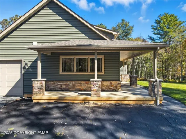 $786,431 | 154 Sterner Run Road, Kunkletown, PA 18058