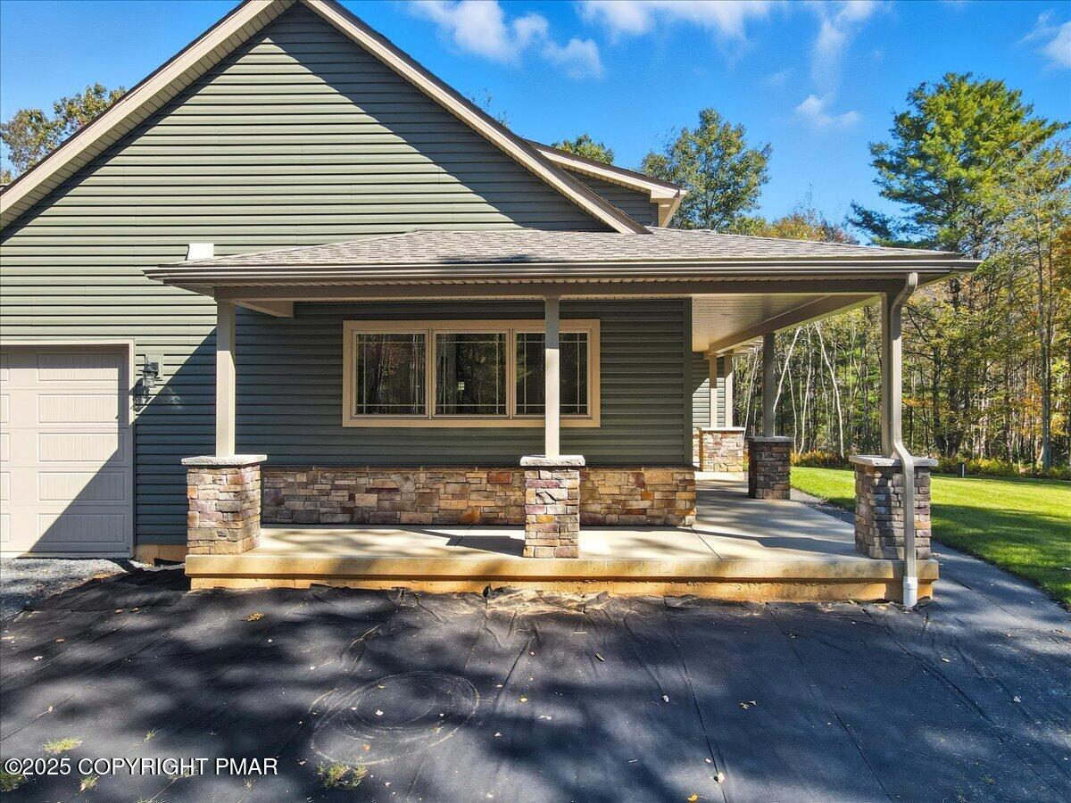 154 Sterner Run Road Kunkletown, PA 18058 - Photo 80 of 104 80-026_dji_fly_20251010_131302_582_17601