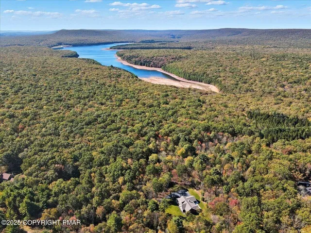 $786,431 | 154 Sterner Run Road, Kunkletown, PA 18058