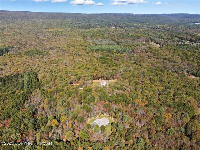 $786,431 | 154 Sterner Run Road, Kunkletown, PA 18058