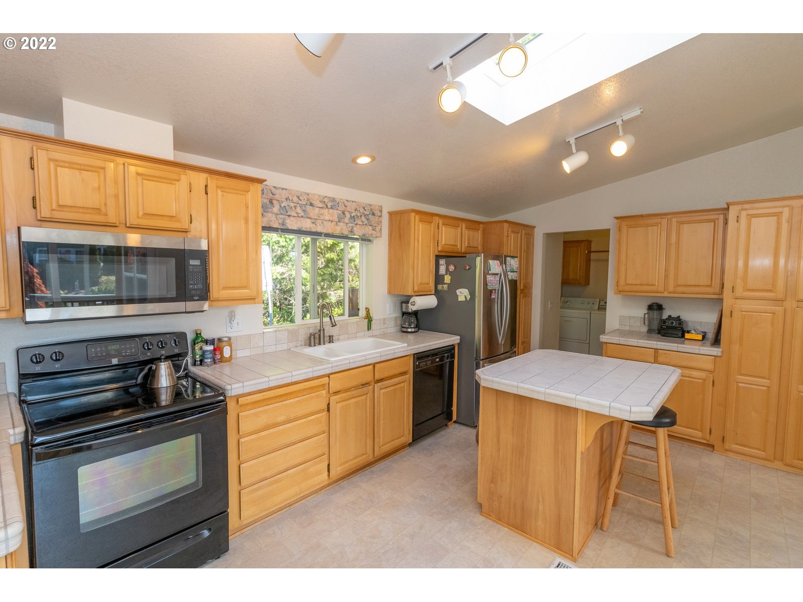 451 Sherwood Loop Florence, OR 97439 - Photo 17 of 32 Gallery Image 17
