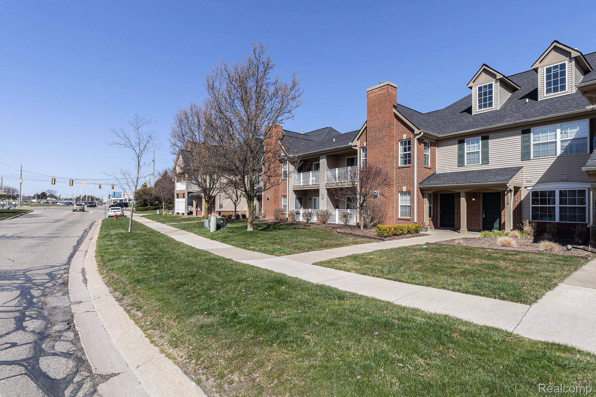 4039 Hampton Ridge Boulevard Howell, MI 48843 - Photo 26 of 27 Gallery Image 26