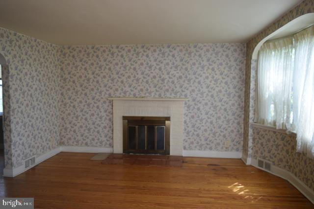 625 Ashmead Road Cheltenham, PA 19012 - Photo 3 of 14 Gallery Image 3