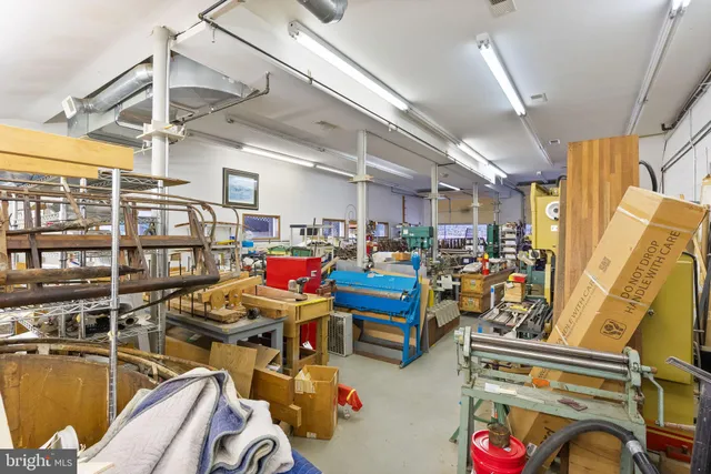 $1,400,000 | 7099 Glen Curtiss Lane, Warrenton, VA 20187