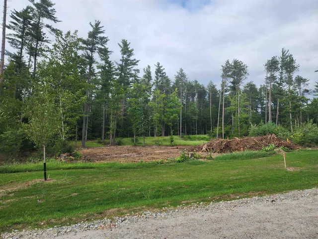 $1,295,000 | 5 Lucy Brook Road, Unit 5, North Conway, NH 03860