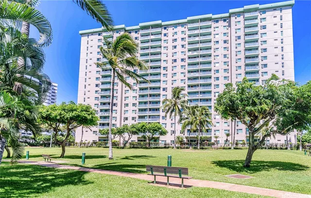 $595,000 | 3009 Ala Makahala Place, Unit 1505, Honolulu, HI 96818