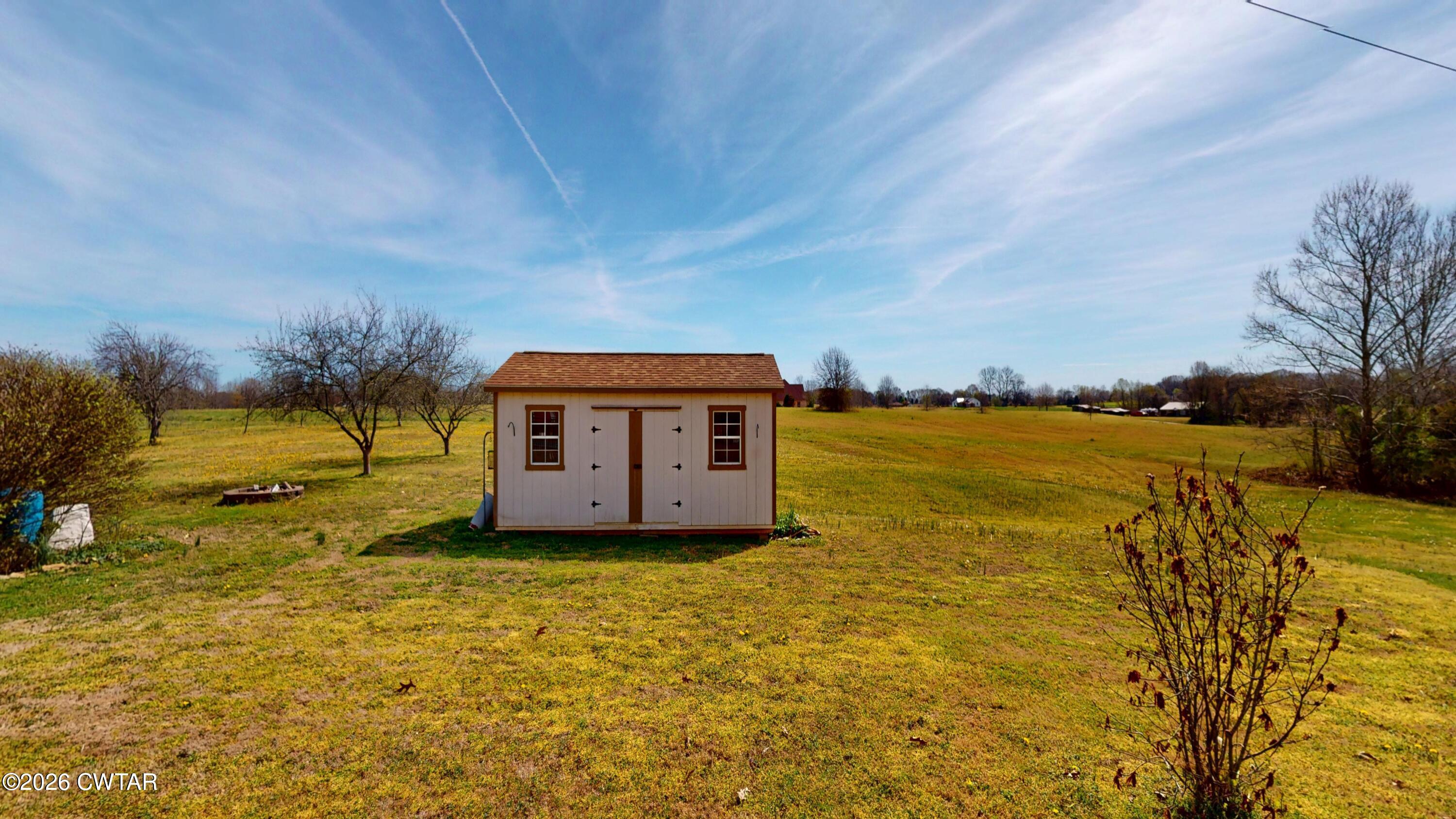 740 Gordon Road Dyersburg, TN 38024 - Photo 44 of 48 a view of a ocean with beach