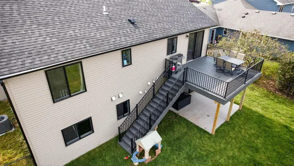 $509,900 | 2221 Petersen Drive Northwest, Stewartville, MN 55976