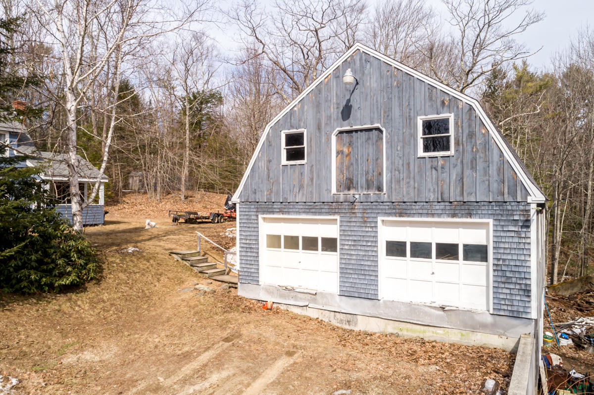 116 Pownal Road Freeport, ME 04032 - Photo 35 of 43 38-Three Story Barn (3 of 5)