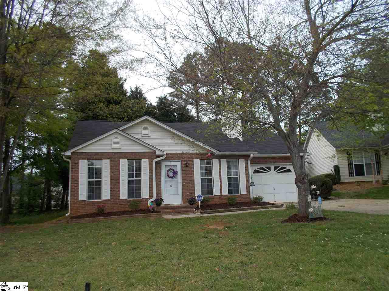 6 East Fall River Way Simpsonville, SC 29680 - Photo 1 of 26 Gallery Image 1