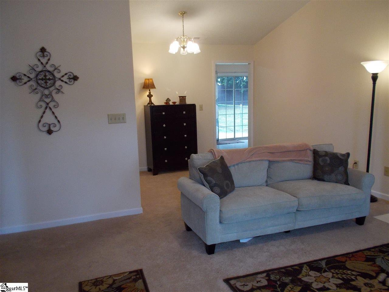 6 East Fall River Way Simpsonville, SC 29680 - Photo 3 of 26 Gallery Image 3