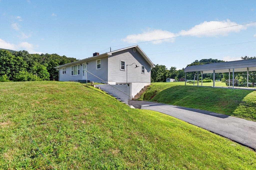745 Veterans Road Broadford, VA 24316 - Photo 36 of 48 Gallery Image 36