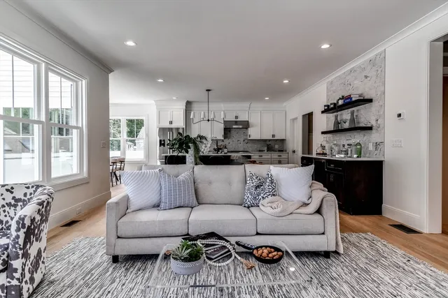 $1,535,000 | 1 Winter Street, Natick, MA 01760