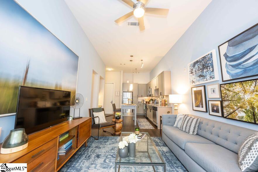 212 East Broad Street, Unit COTTON Greenville, SC 29601 - Photo 21 of 27