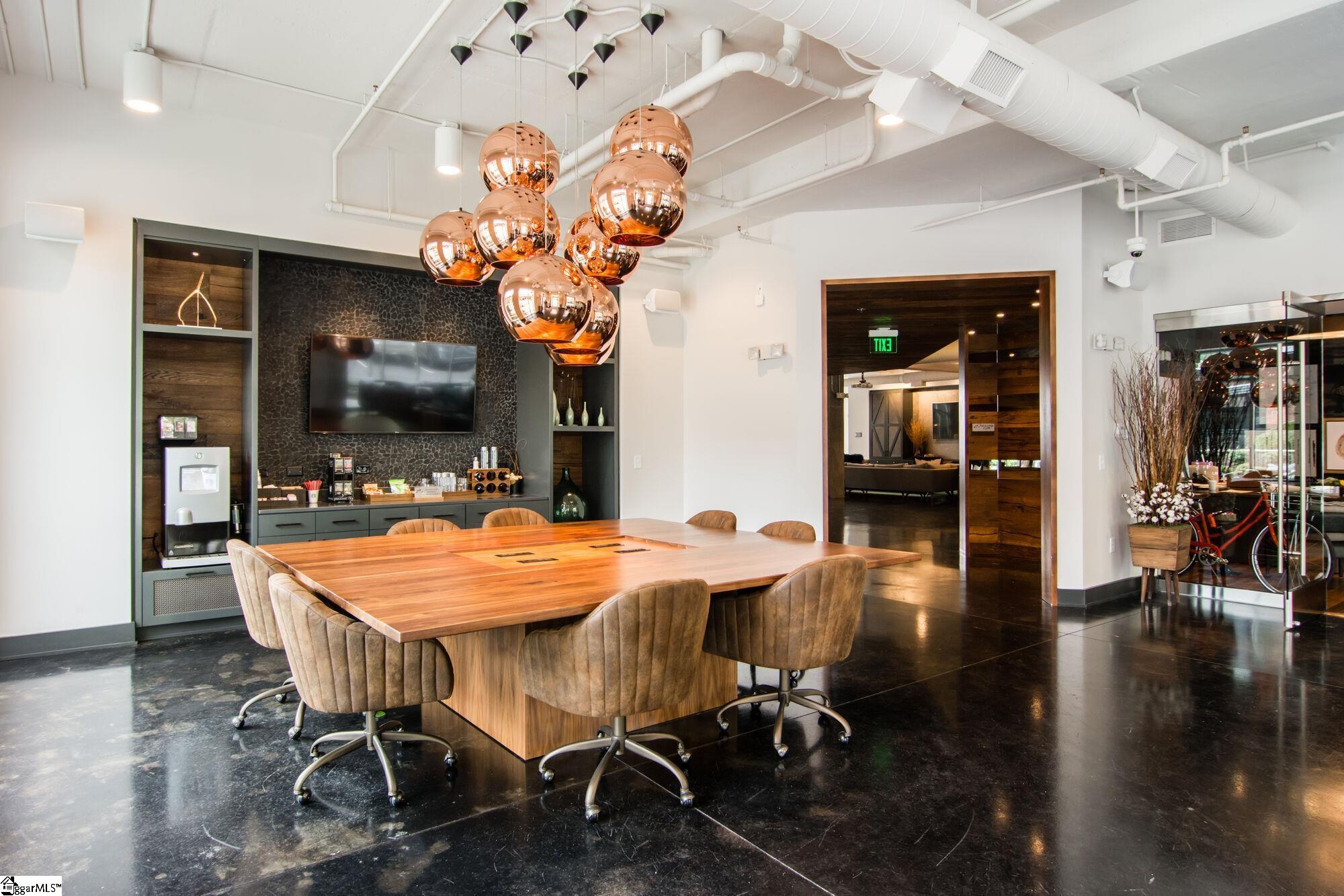 212 East Broad Street, Unit COTTON Greenville, SC 29601 - Photo 5 of 27