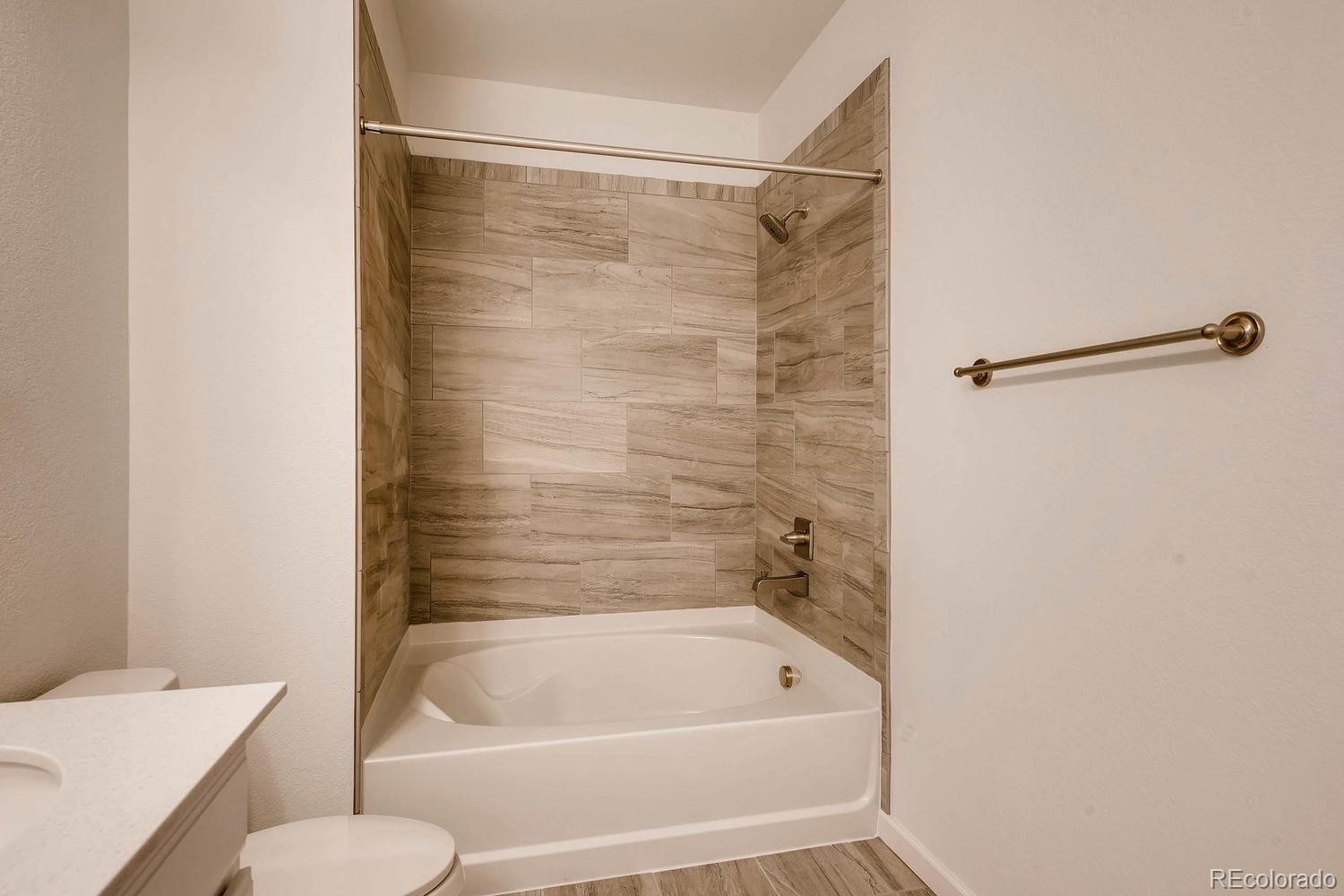 4569 Copeland Lane, Unit 101 Highlands Ranch, CO 80126 - Photo 11 of 15