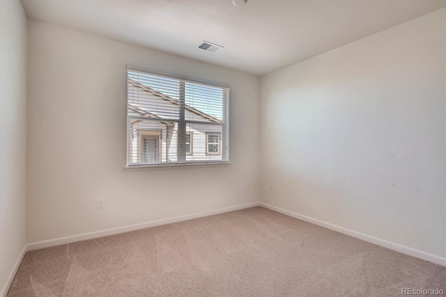 4569 Copeland Lane, Unit 101 Highlands Ranch, CO 80126 - Photo 12 of 15