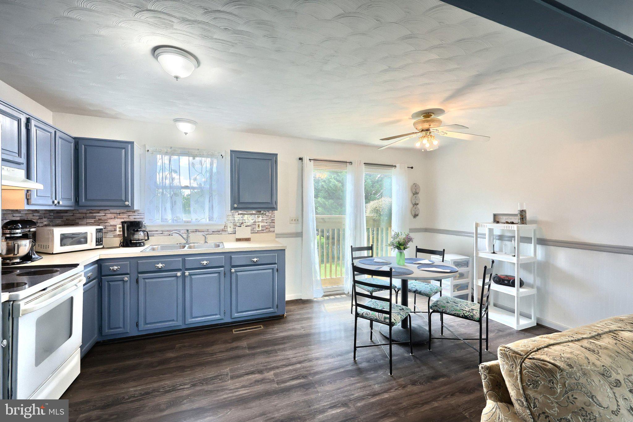 3116 Grandview Road Hanover, PA 17331 - Photo 7 of 35 Charming kitchen with modern touches.