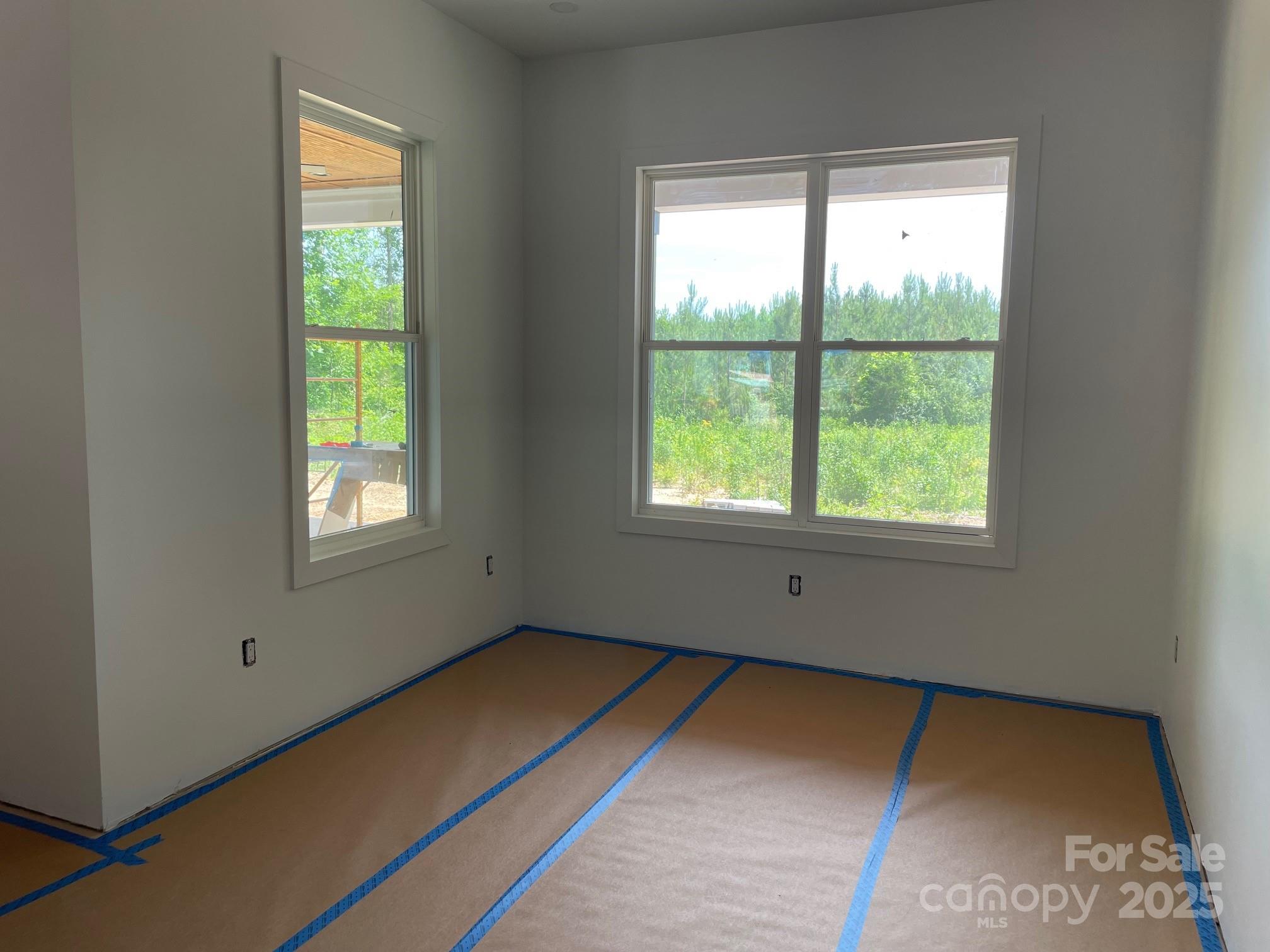 6855 Union Road Gastonia, NC 28056 - Photo 11 of 16 a room with a window