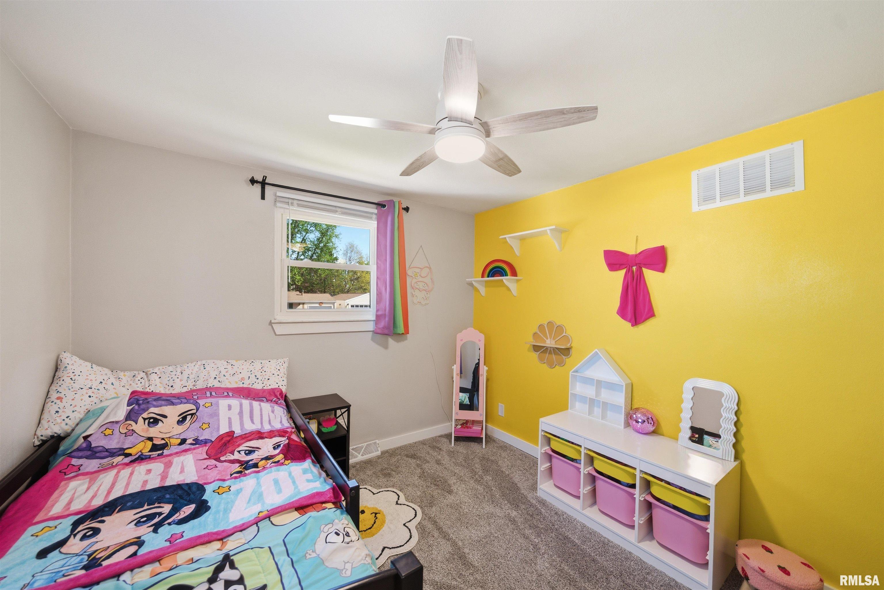 2276 Robin Road Washington, IL 61571 - Photo 24 of 44 Gallery Image 24