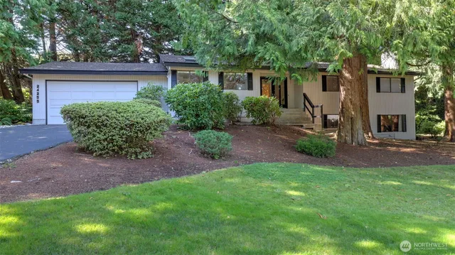 $775,000 | 24255 133rd Avenue Southeast, Kent, WA 98042