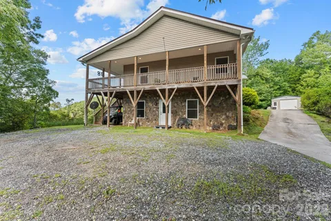 $515,000 | 1268 Coon Creek Road, Franklin, NC 28734